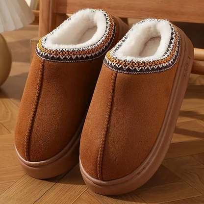 ❄️Promotion spéciale : -50 % DE RÉDUCTION🥾Chaussons Femme Hiver, Semelle Épaisse Antidérapante, Doublure Fourrée Ultra Chaude, Design Brodé Ethnique